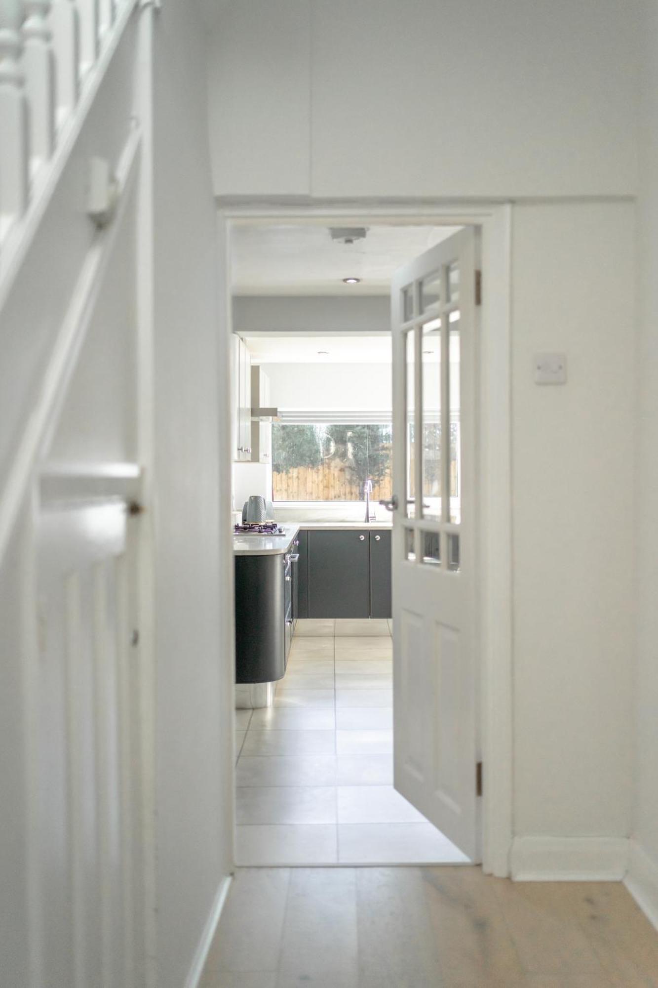 London & Forest Loughton  Luaran gambar